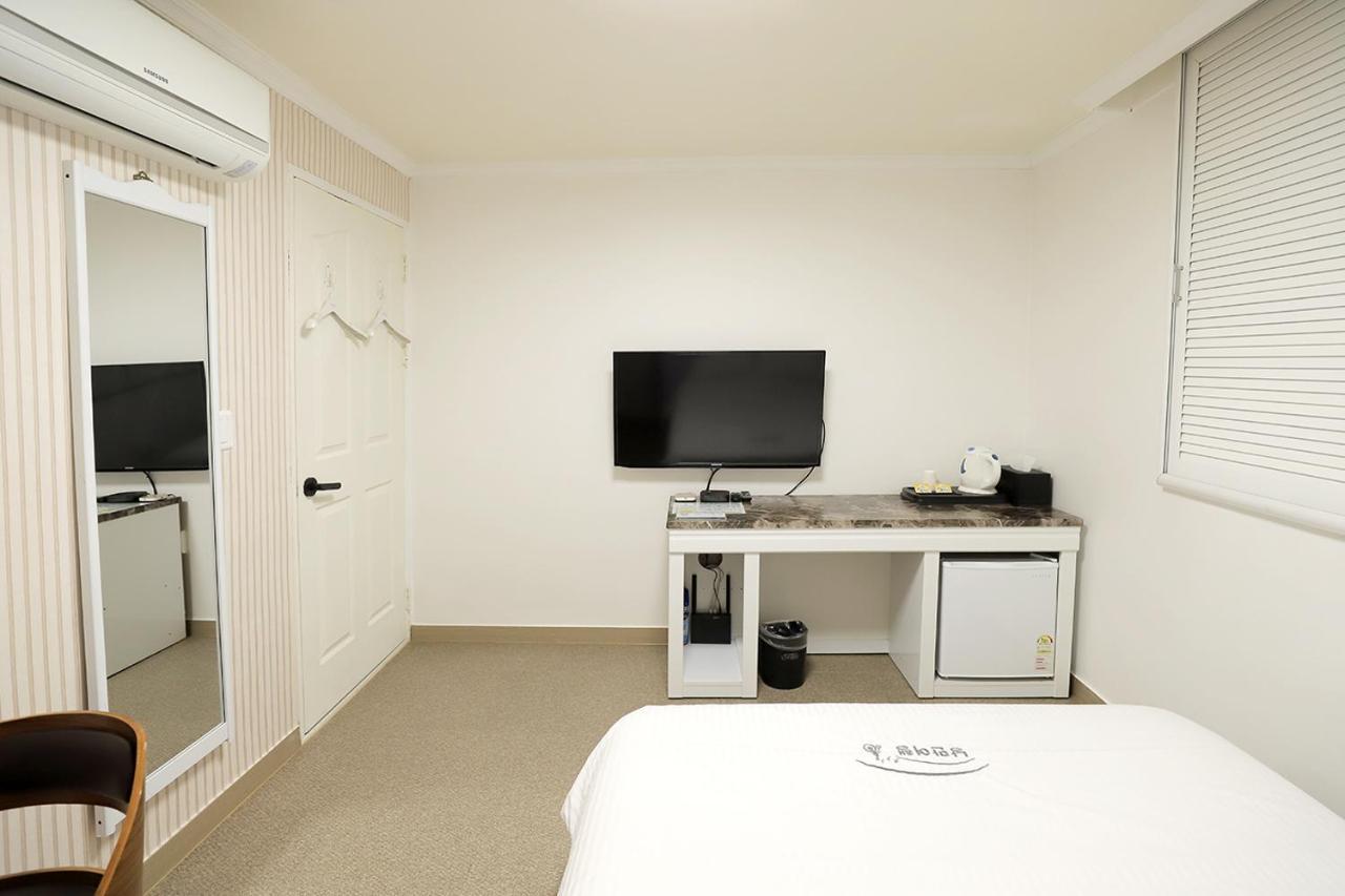 Stay Romantictrip_Hostel 경주 외부 사진